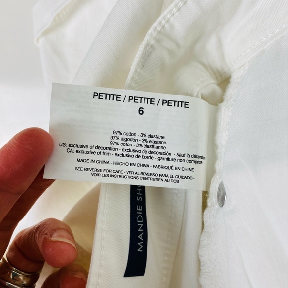 NWT Bandolino Women's Mandie Short, Size 6 P, Perfect Fit Shorts Stretch White - Picture 10 of 10